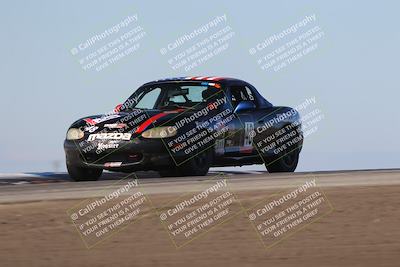 media/Oct-26-2025-CalClub SCCA (Sun) [[8ce1e69566]]/Group 5/Grapevine/